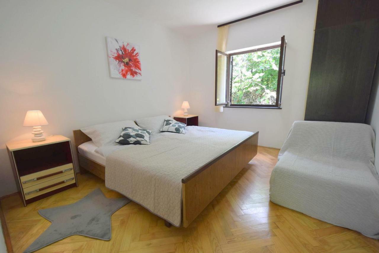 Apartments Jadanec Malinska Εξωτερικό φωτογραφία