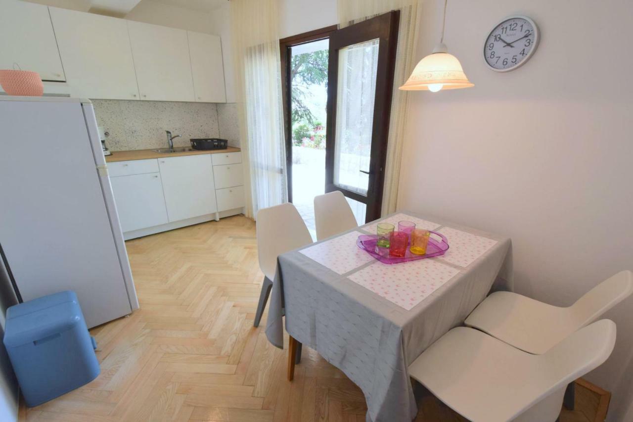 Apartments Jadanec Malinska Εξωτερικό φωτογραφία