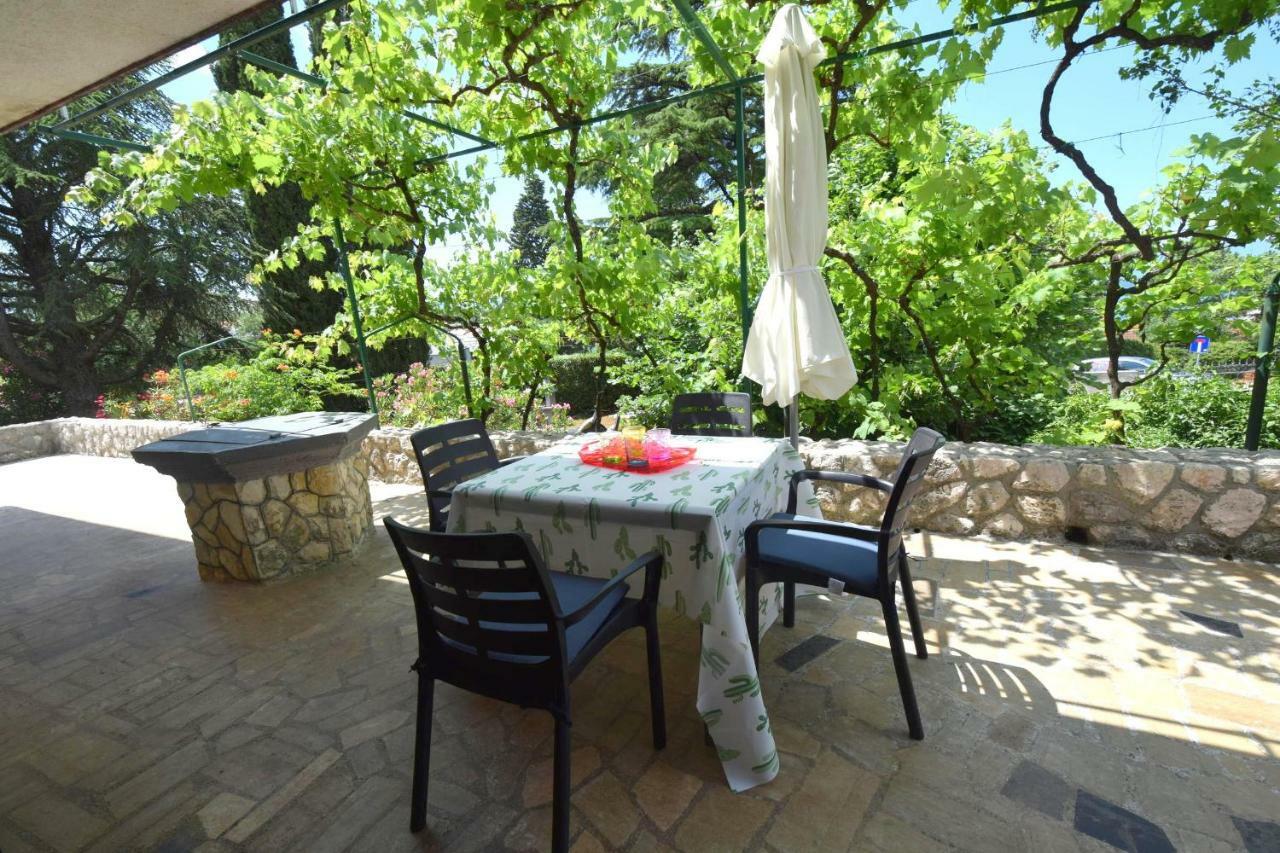 Apartments Jadanec Malinska Εξωτερικό φωτογραφία