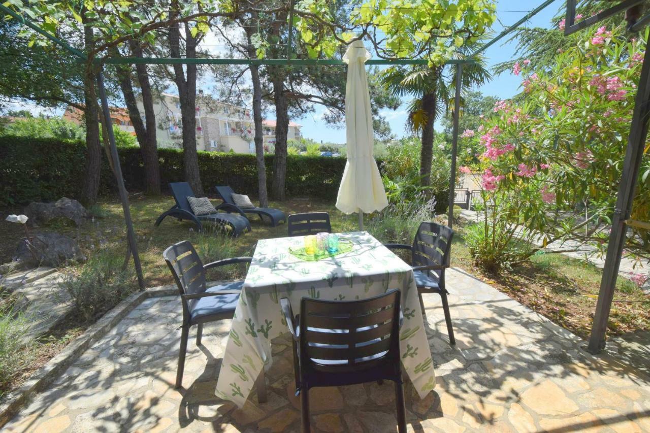 Apartments Jadanec Malinska Εξωτερικό φωτογραφία
