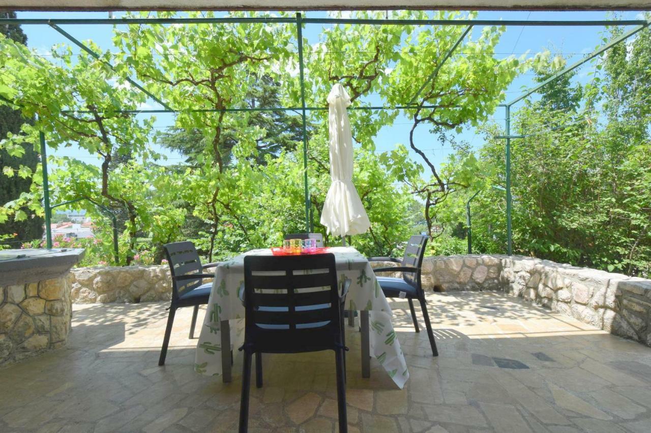 Apartments Jadanec Malinska Εξωτερικό φωτογραφία